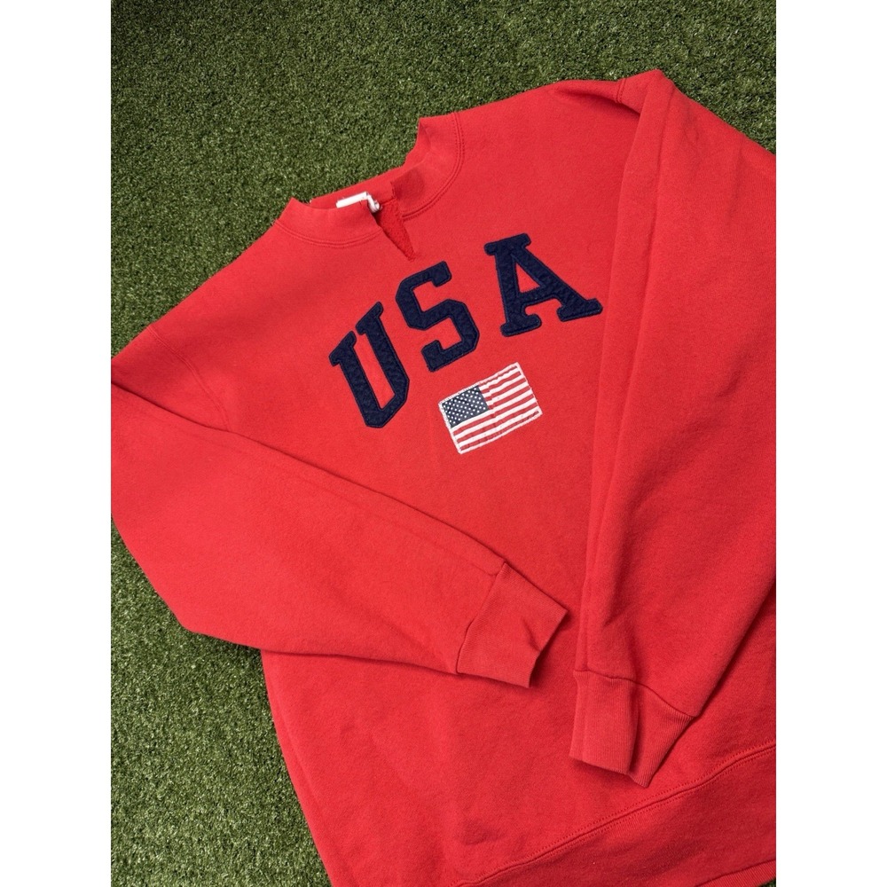Vintage USA Flag Embroidered Medium Red Crewneck Pullover Sweatshirt Paper Tag